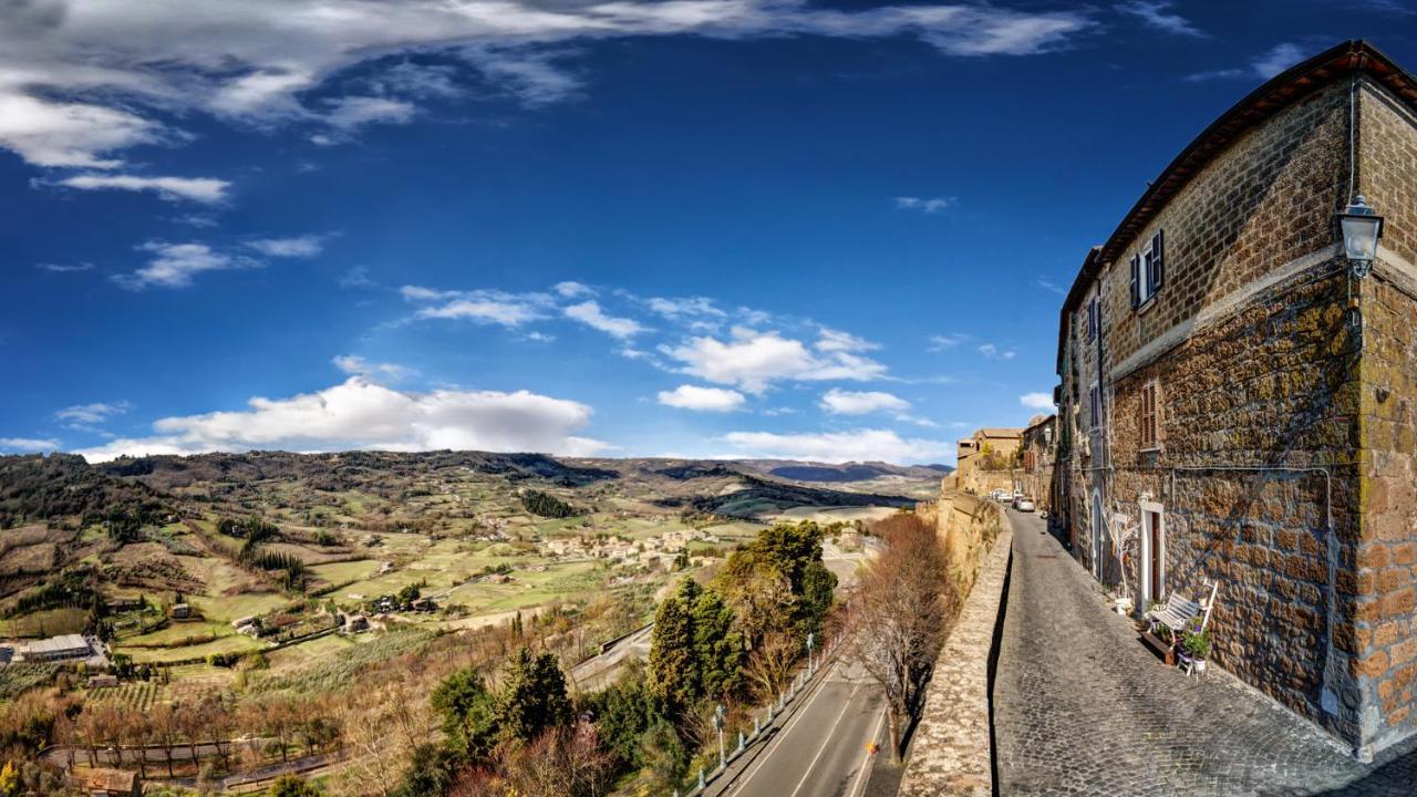 Апартаменты La Casa Bianca With Parking And View Орвието Экстерьер фото
