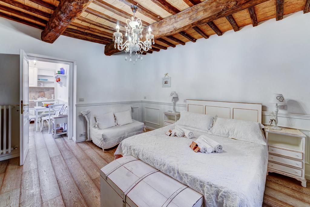 Апартаменты La Casa Bianca With Parking And View Орвието Номер фото