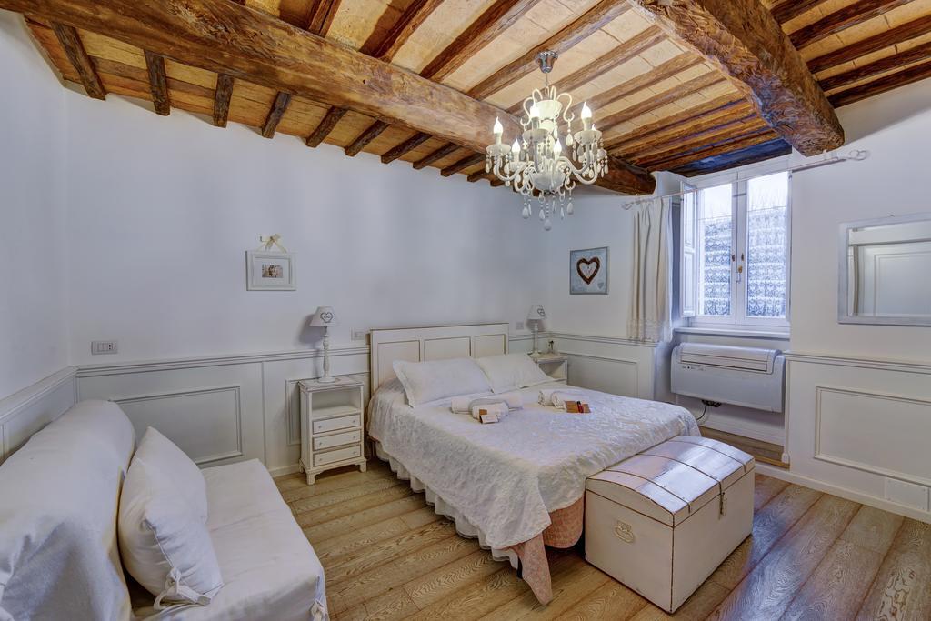 Апартаменты La Casa Bianca With Parking And View Орвието Номер фото