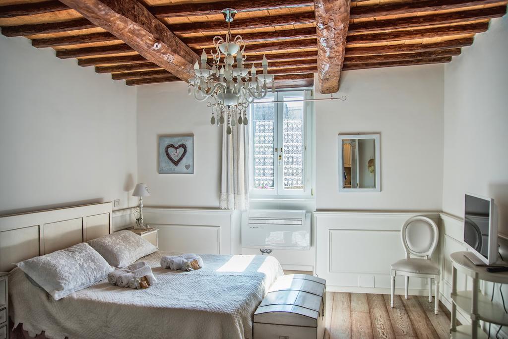 Апартаменты La Casa Bianca With Parking And View Орвието Номер фото